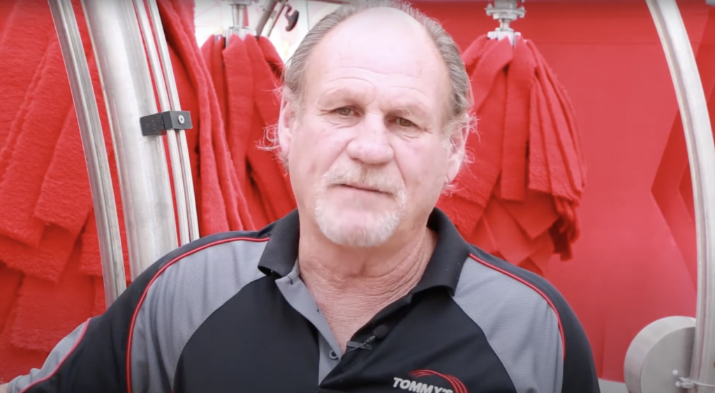 Bildschirmfoto 2021 05 05 um 21.50.58